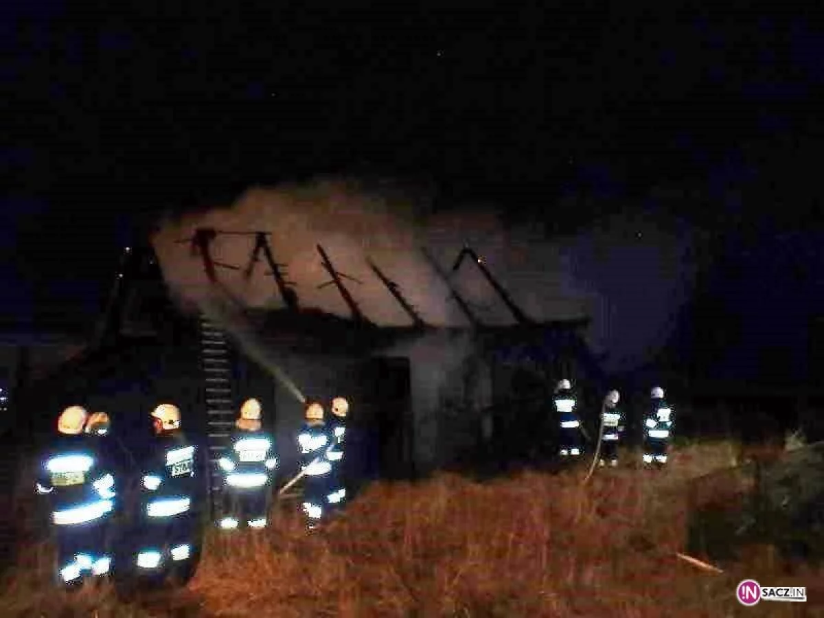 Pożar gasiło 30 strażaków