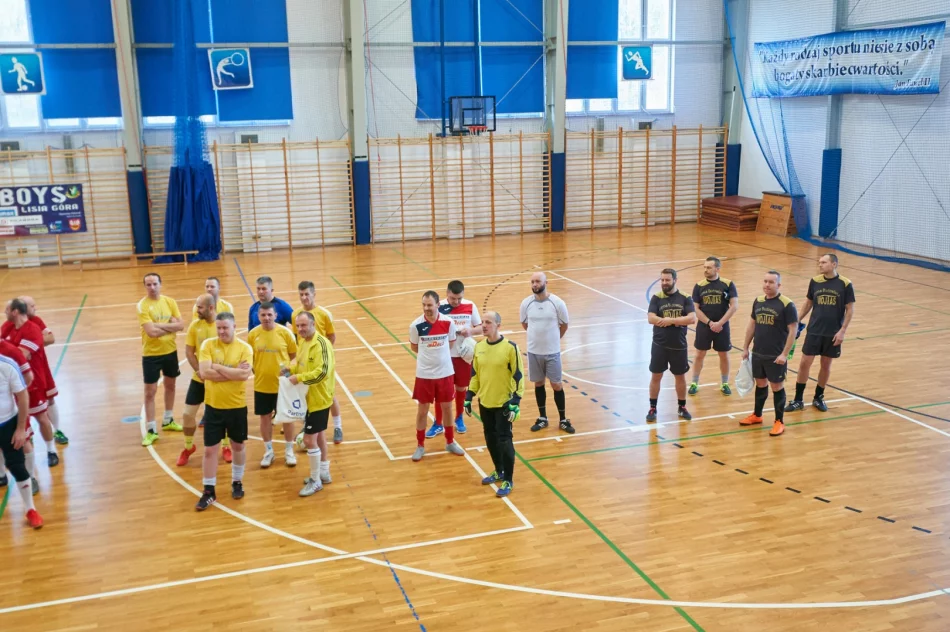 Limanovia zwycięża w turnieju o Puchar Limanowa.in - zdjęcie 11