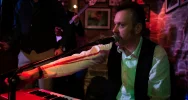Szczepan Sollich i ELVIS'56! OSTATKI w Muzycznym Folwarku Stara Winiarnia Mszana Dolna - zdjęcie 5