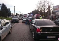 Stłuczka przy ulicy Bulwar Narwiku - zdjęcie główne