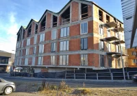 Zmiany w parkowaniu. Miasto wypowiedziało użyczenie inwestorowi, który buduje apartamentowiec - zdjęcie główne