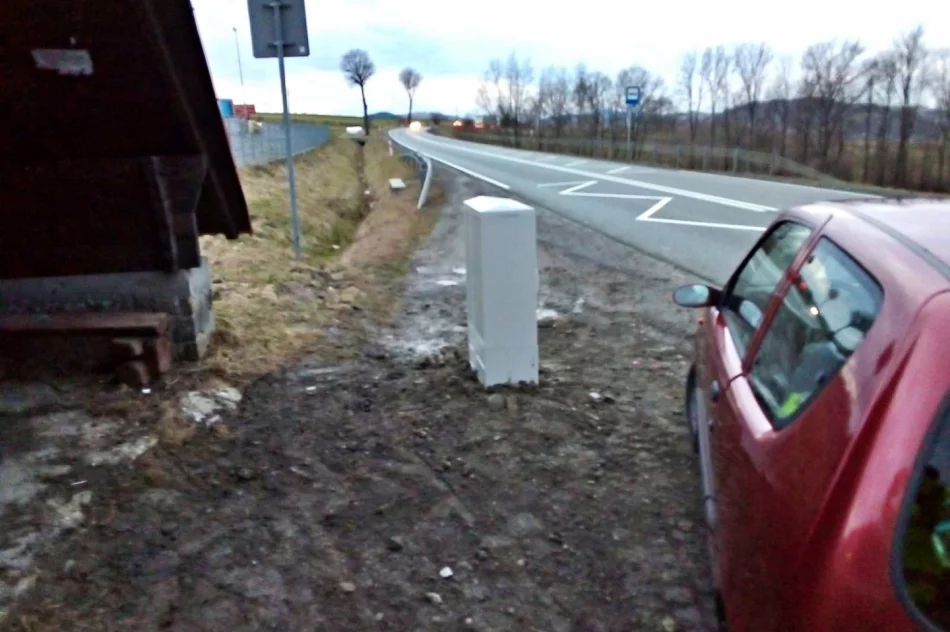 Przystanek "pod napięciem"  - zdjęcie 3