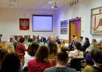 Rodzice na komisji oświaty: "Przeliczamy nasze dzieci na 600 tys. zł?!" - zdjęcie główne