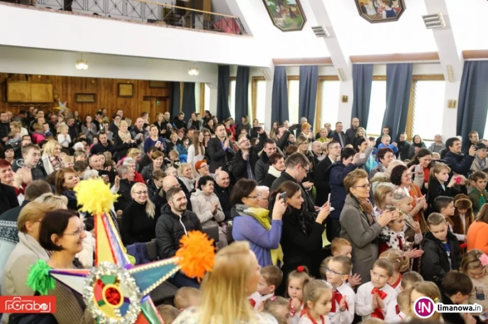 Tradycyjne szopki i kolędy wciąż cieszą się popularnością - zdjęcie 2