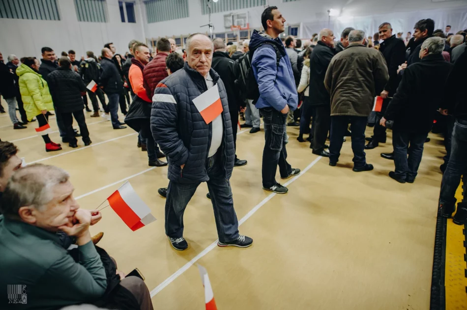 Prezydent Andrzej Duda w Limanowej (wybory 2020) - zdjęcie 7