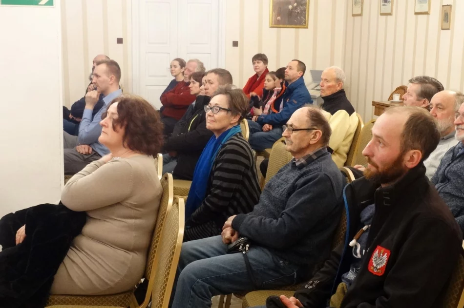 „W Ogrodach Klio” – Dobra i jej mieszkańcy w dobie wczesnego kapitalizmu - zdjęcie 8