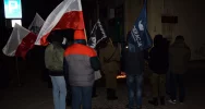 Spontanicznie uczcili pamięć obok dawnej katowni - zdjęcie 5