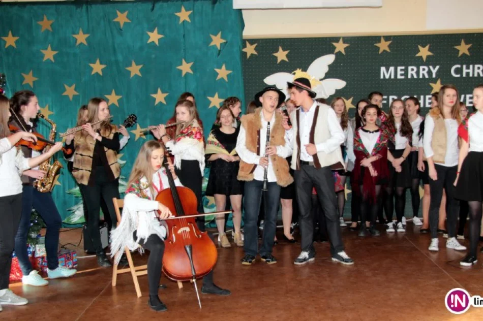 Komórki i internet na otwartej lekcji dla gimnazjalistów - zdjęcie 4