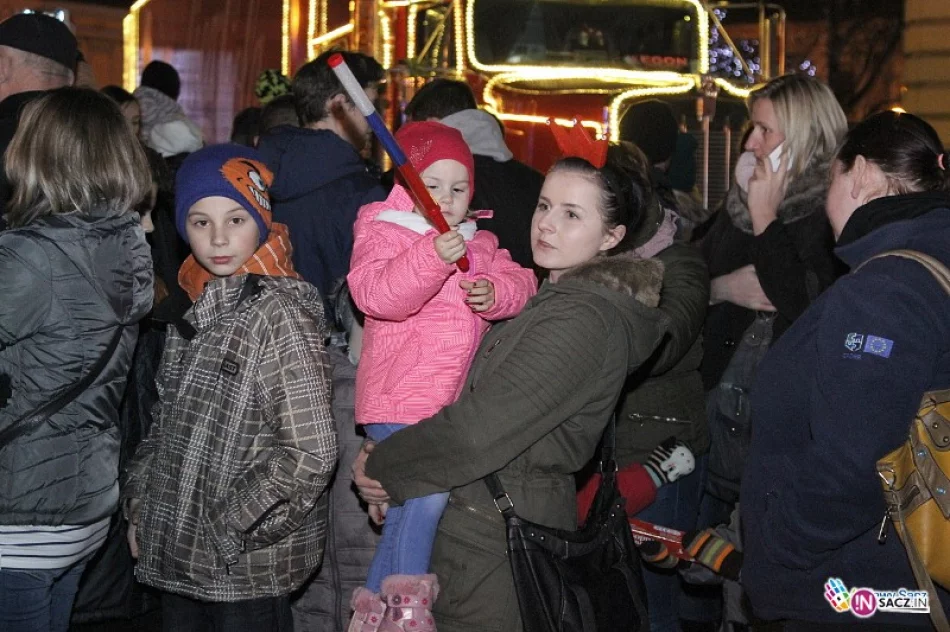 Ciężarówka Coca-Coli na sądeckim Rynku - zdjęcie 3