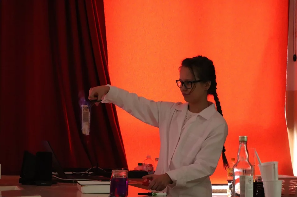 XIII Międzyszkolne Spotkanie  Młodych Fizyków i Chemików - zdjęcie 2