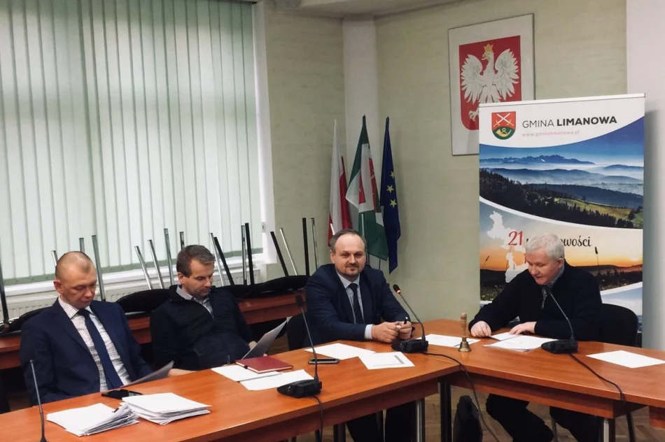 Posiedzenie Gminnego Zespołu Zarządzania Kryzysowego - zdjęcie 4