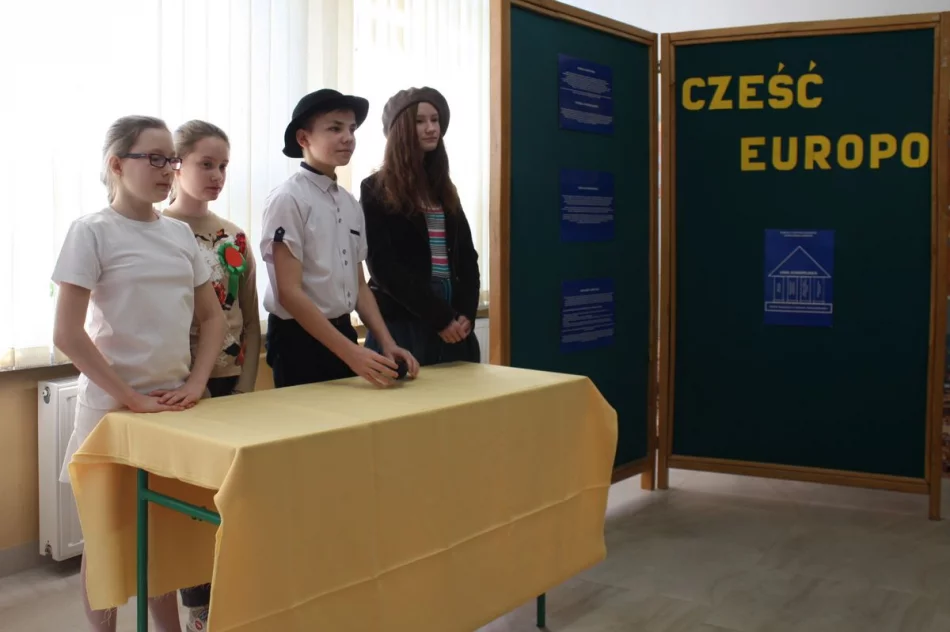 Projekt europejski w  Szkole Podstawowej nr 1 w Męcinie  - zdjęcie 9