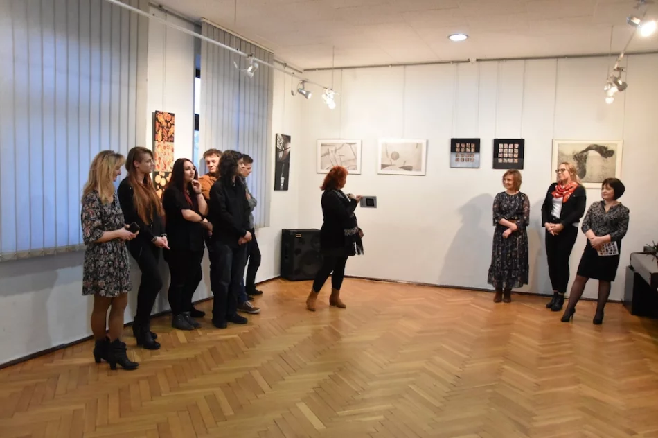 Limanowa jako „miasto kultury”. Wernisaż wystawy studentów i wykładowców - zdjęcie 4