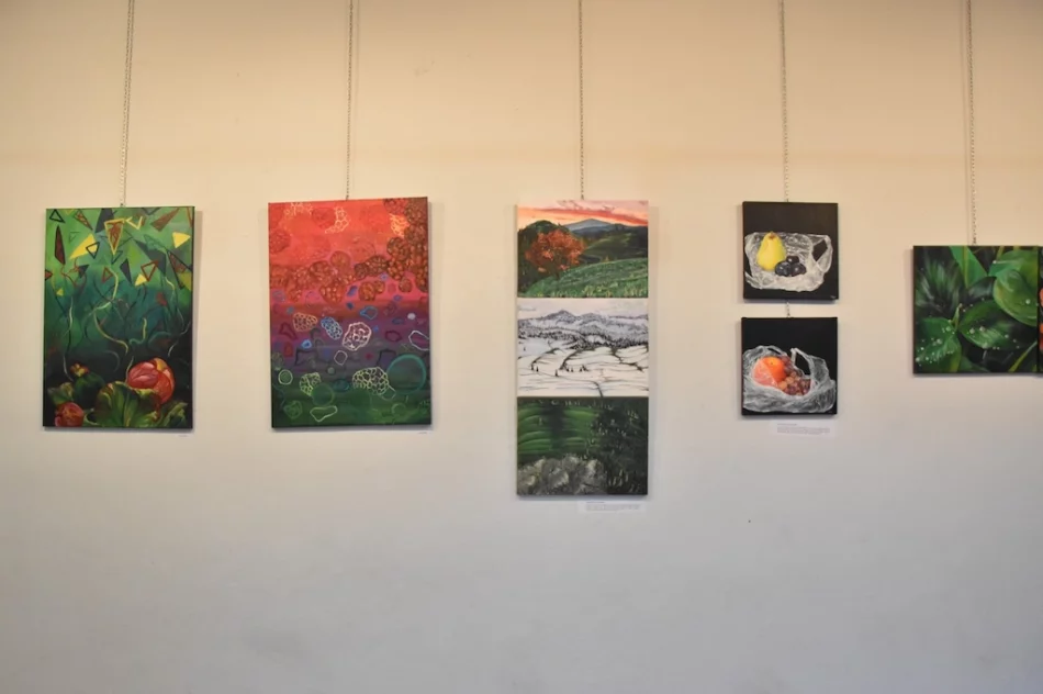 Limanowa jako „miasto kultury”. Wernisaż wystawy studentów i wykładowców - zdjęcie 7