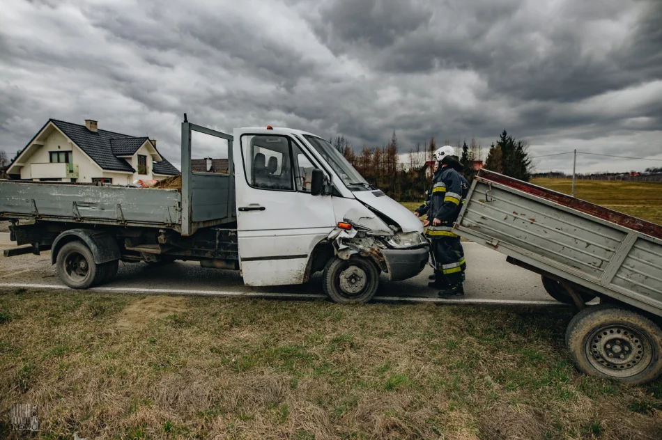 50-latka nie ustąpiła pierwszeństwa, włączając się do ruchu - zdjęcie 3