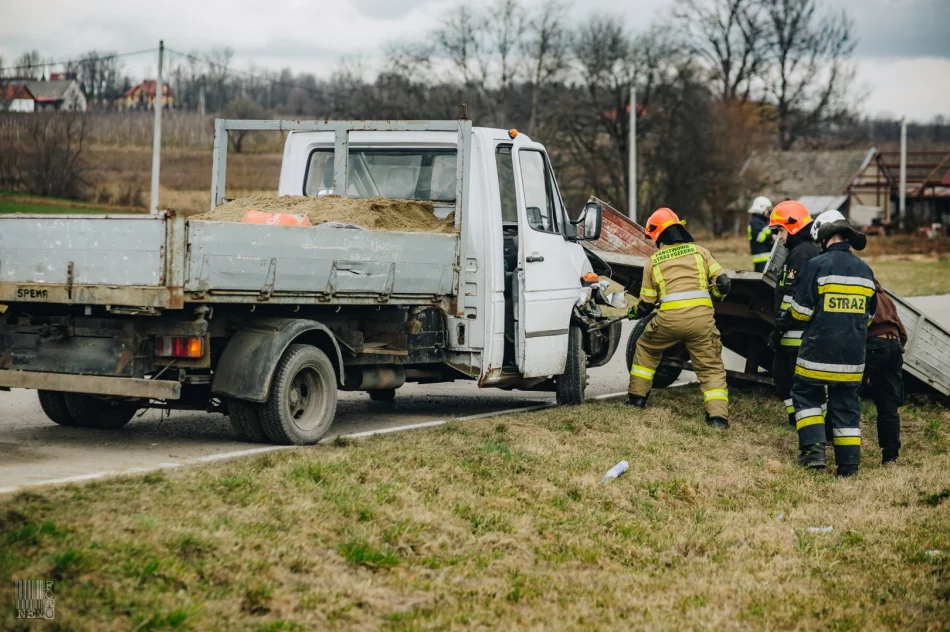 50-latka nie ustąpiła pierwszeństwa, włączając się do ruchu - zdjęcie 7