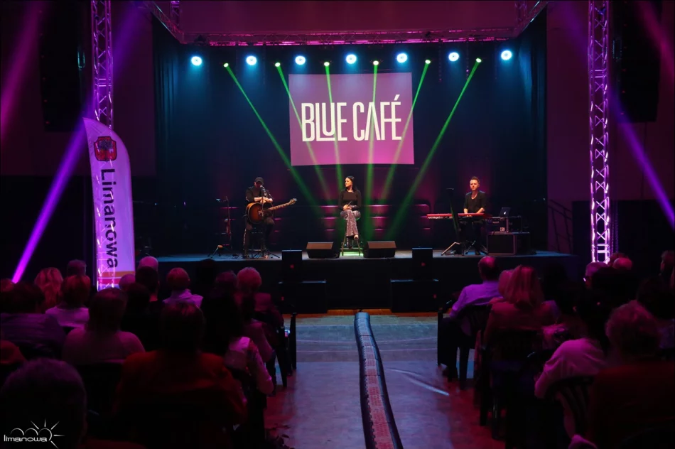 BLUE CAFE DLA WSZYSTKICH KOBIET - zdjęcie 17