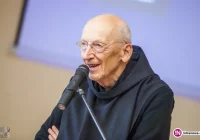O. Leon Knabit o Polsce, Kościele i polityce (wideo) - zdjęcie główne