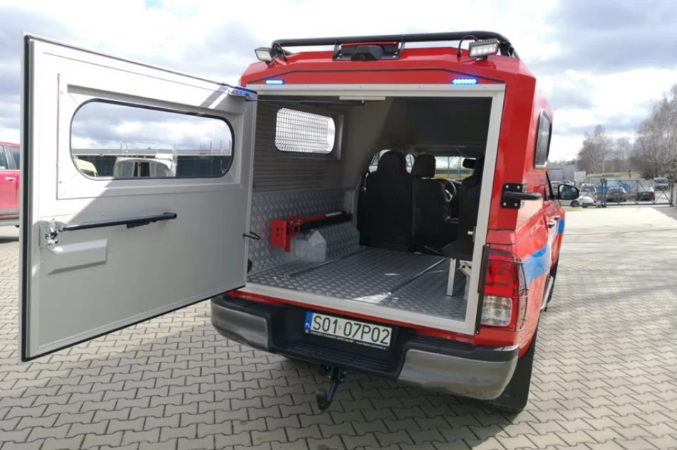 Górska karetka dla GOPR gotowa - zdjęcie 3