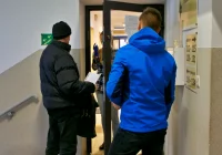 Wnioski podawane przez uchylone drzwi, konieczne rezerwowanie wizyt z wyprzedzeniem - zdjęcie główne