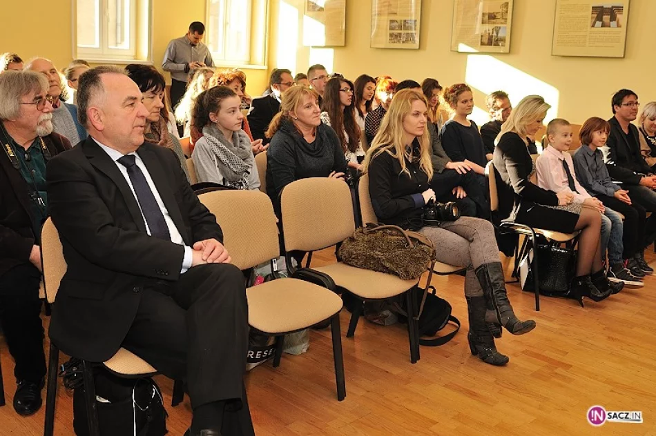 Uroczyste rozstrzygnięcie V Polsko-Słowackiego Konkursu Fotograficznego „Mój Beskid Niski” - zdjęcie 4