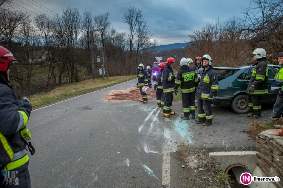 Dachowanie na łuku drogi (wideo) - zdjęcie 2