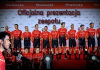 Zaprezentowali swoją drużynę i… zawiesili starty - zdjęcie główne