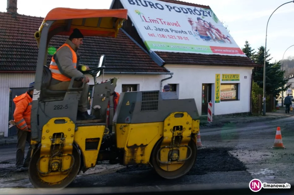 Spore korki w mieście. Kierowcy muszą uzbroić się w cierpliwość - zdjęcie 3