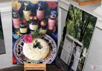 W ratuszu można obejrzeć wystawę „Emitenci pozytywnej energii” - zdjęcie główne