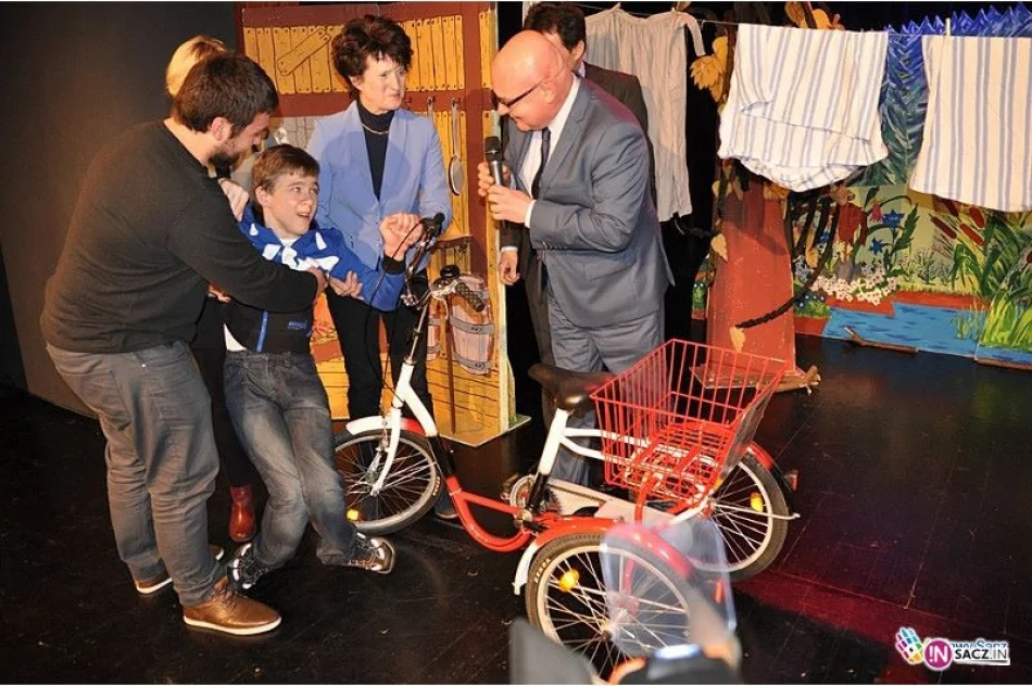 III Miejski Dzień Integracji Uczniów - zdjęcie 3