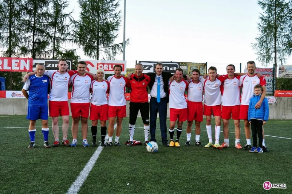 Królowie Dzieciom turniej charytatywny w piłce  halowej - zdjęcie 3