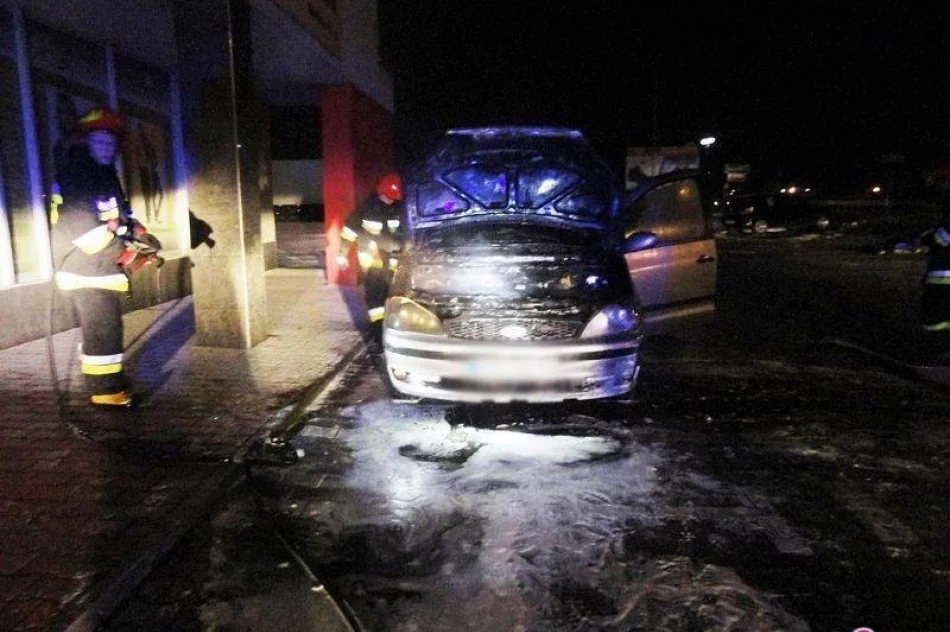 Pożar samochodu na ul. Tarnowskiej - zdjęcie 3