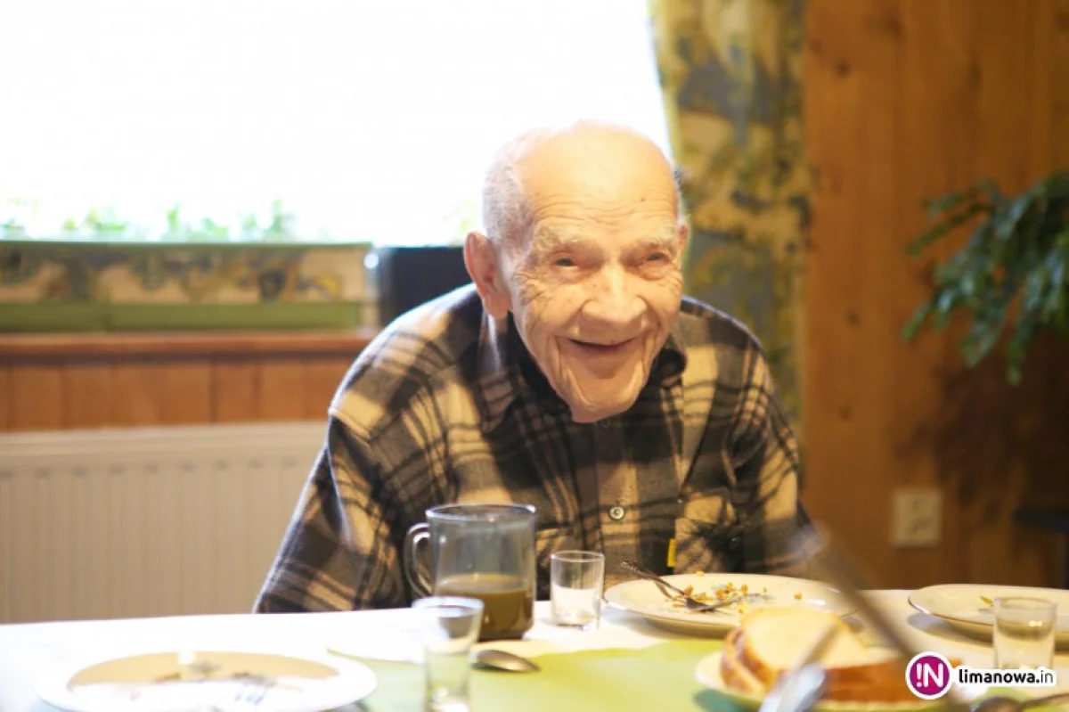 108-latek rzucił palenie po... 95 latach (wideo)