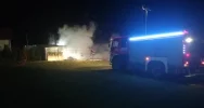 Płonął garaż, mężczyzna doznał poparzeń twarzy - zdjęcie 2