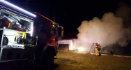 Płonął garaż, mężczyzna doznał poparzeń twarzy - zdjęcie 4