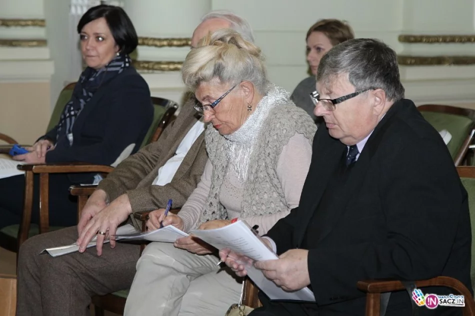 Posiedzenie Nowosądeckiego Forum Seniorów - zdjęcie 3