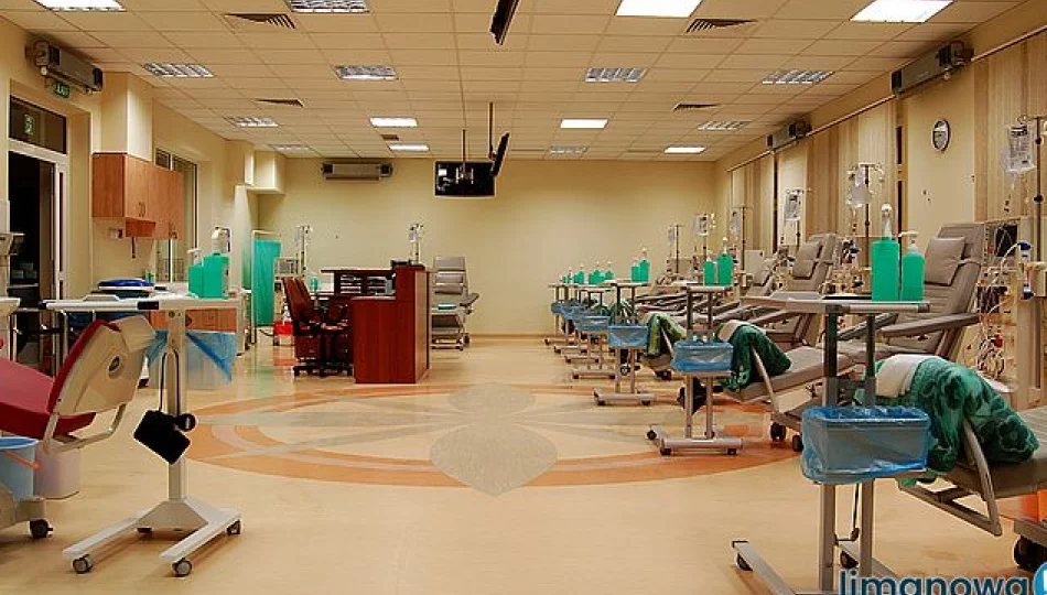 Stacja dializ: część pacjentów i personelu nie jest objęta kwarantanną - zdjęcie 1
