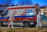 Ponad 300 nowych ofiar śmiertelnych koronawirusa. Zmarł mężczyzna zakażony koronawirusem przez 250 dni - zdjęcie główne