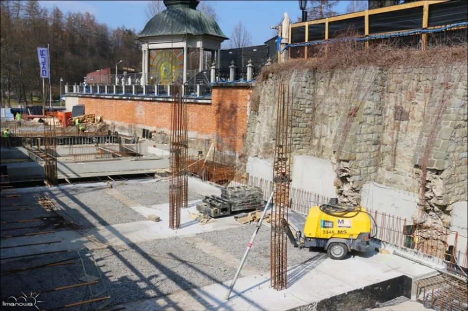 Parking będzie wybudowany wcześniej, niż zakładano - zdjęcie 3