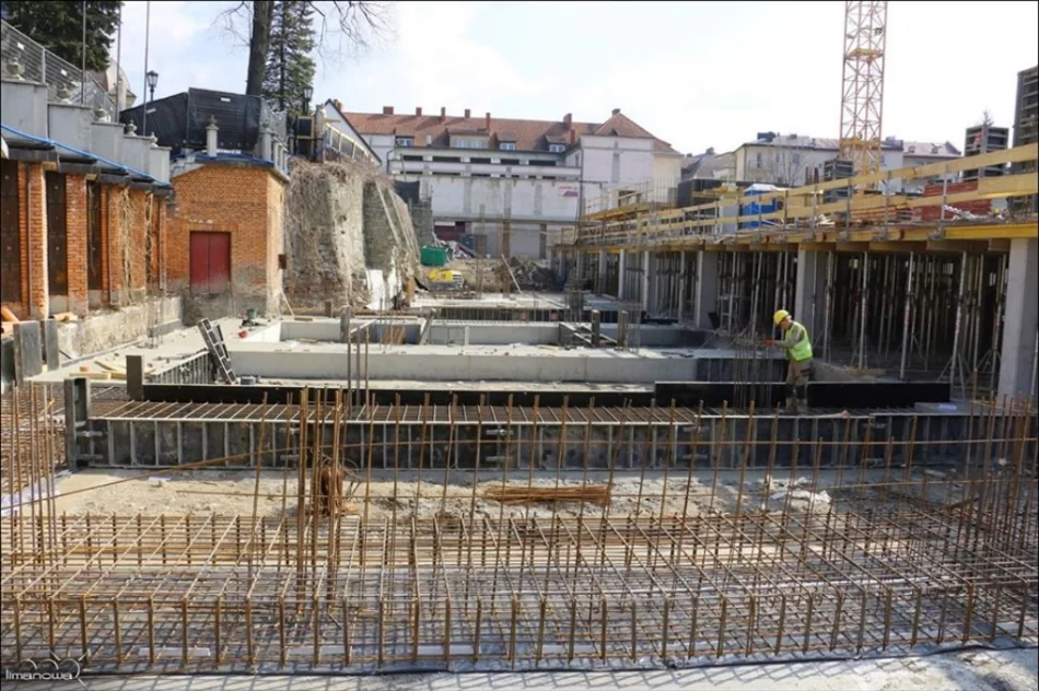 Parking będzie wybudowany wcześniej, niż zakładano - zdjęcie 6