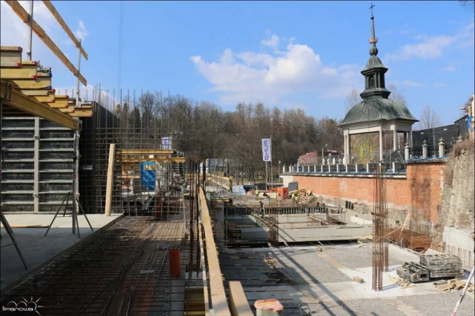 Parking będzie wybudowany wcześniej, niż zakładano - zdjęcie 7