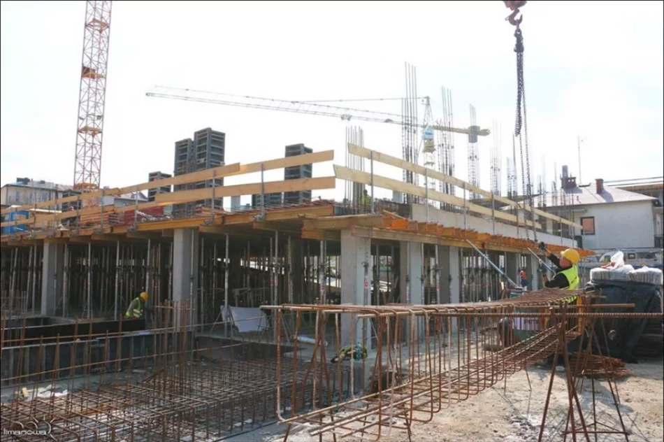 Parking będzie wybudowany wcześniej, niż zakładano - zdjęcie 9