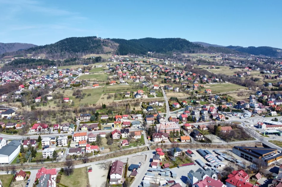 Limanowski Rynek z lotu ptaka w czasach pandemii - zdjęcie 11