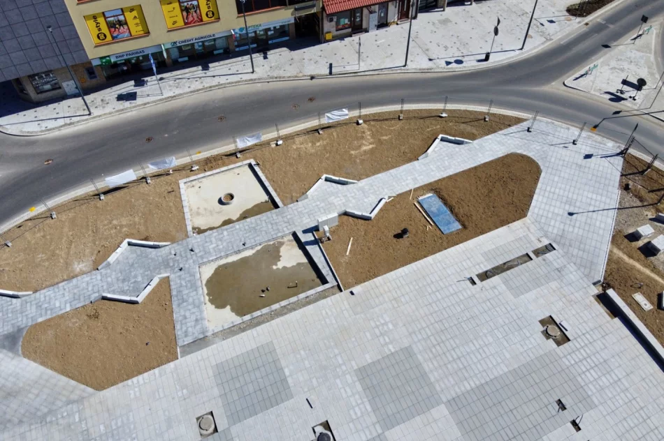 Limanowski Rynek z lotu ptaka w czasach pandemii - zdjęcie 13