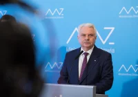 Obecnie: kolejna faza koronawirusa. Prace nad strategią na jesień - zdjęcie główne