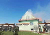 Pożar poddasza domu - zdjęcie główne