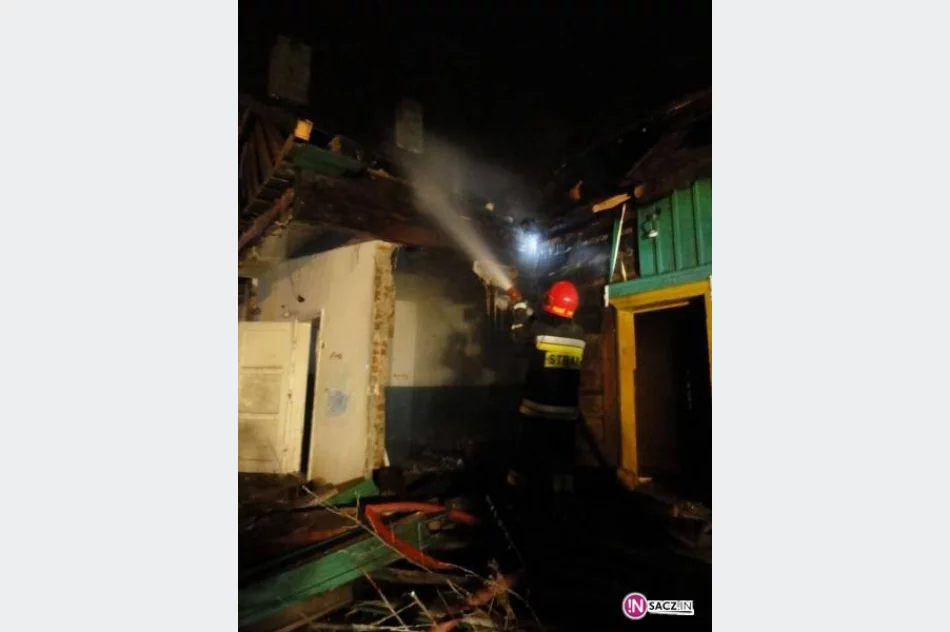 Pożar pustostanu w Grybowie - zdjęcie 2