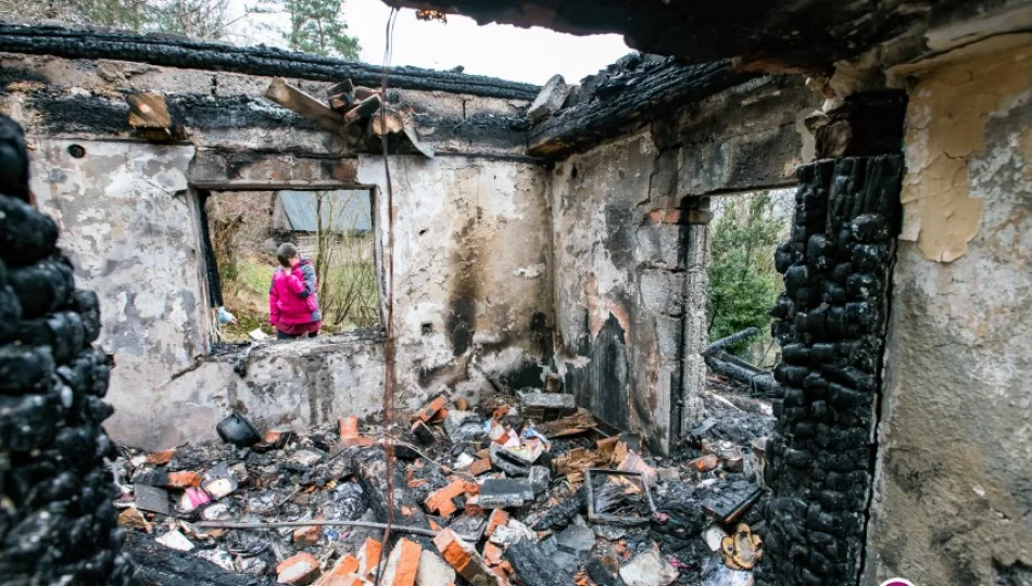 Pożar strawił dorobek ich życia - prośba o pomoc (materiał wideo) - zdjęcie 1