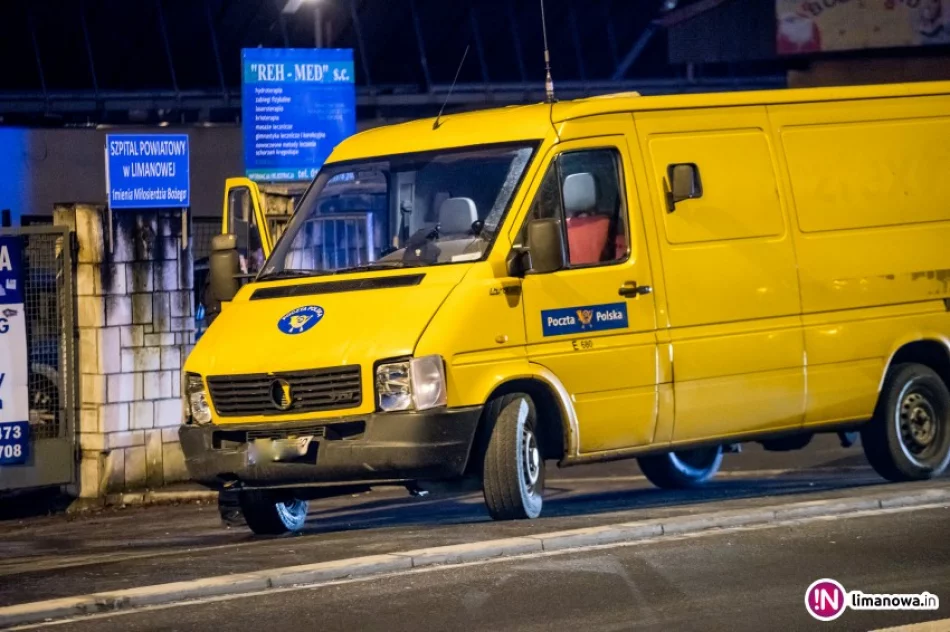 Kolizja samochodów na krajówce - zdjęcie 3