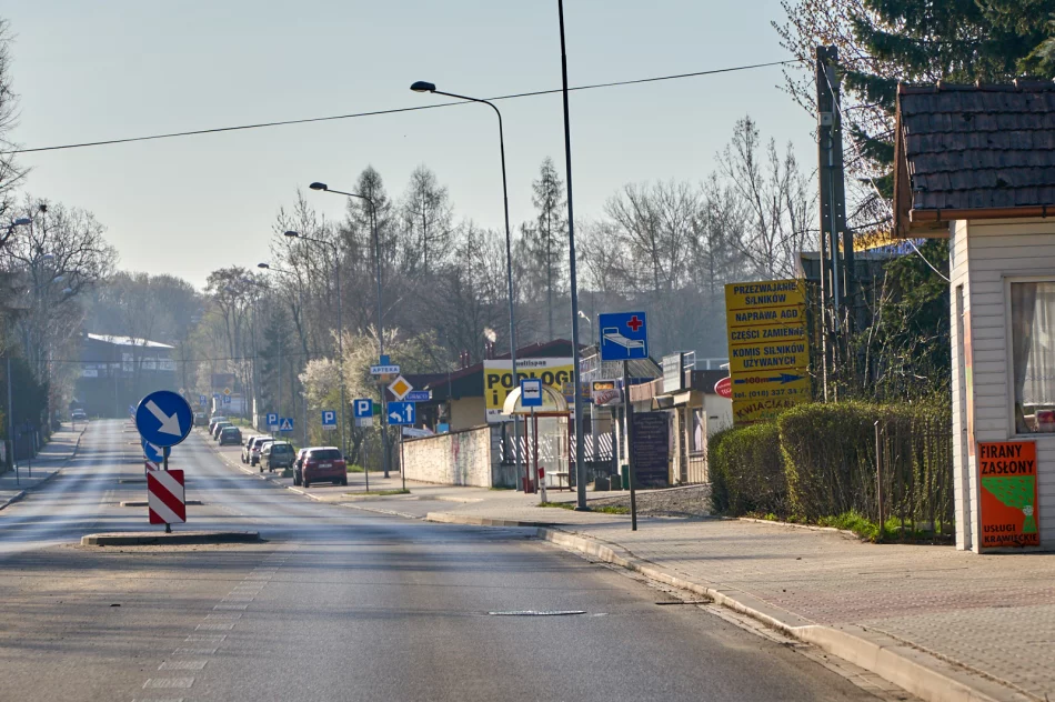 Puste centrum Limanowej - Niedziela Wielkanocna 2020 - zdjęcie 2